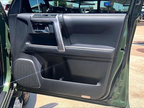 Used 2021 Toyota 4Runner Trail Special Edition AWD/4WD image 22