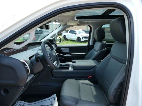 New 2027 Ford Expedition Max Active AWD/4WD image 16