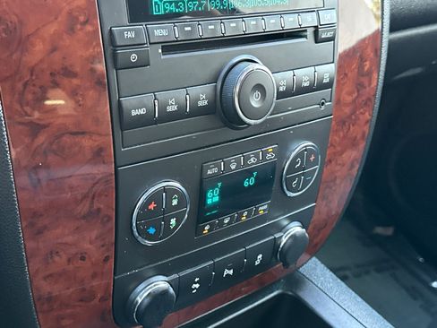 Used 2013 Chevrolet Avalanche LT w/ Texas Edition RWD image 30
