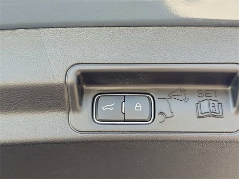 New 2026 Ford Explorer Active w/ Active Comfort Package image 15