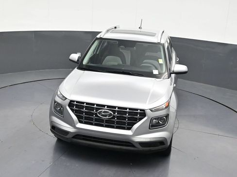 Used 2023 Hyundai Venue SEL w/ Cargo Package FWD image 23