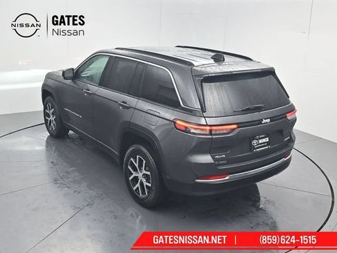 Used 2024 Jeep Grand Cherokee Limited w/ Trailer Tow Package AWD/4WD image 62