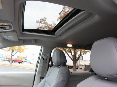 Used 2024 Toyota Sienna XLE image 17