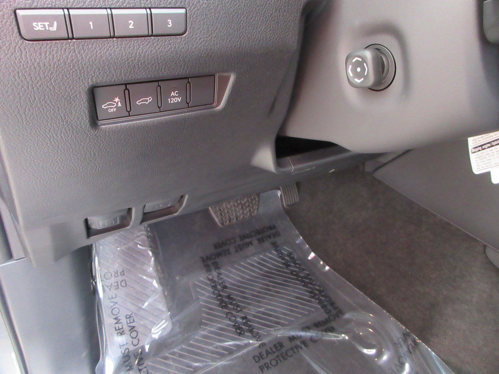 Used 2026 Lexus GX 550 w/ Cold Area Package AWD/4WD image 31