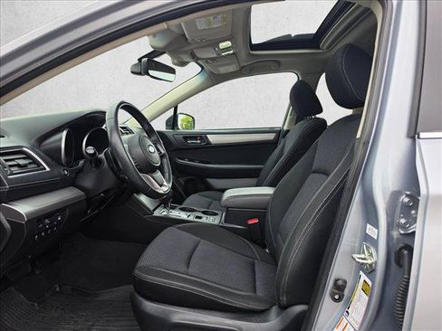 Used 2019 Subaru Outback 2.5i Premium w/ Popular Package #2 AWD/4WD image 22