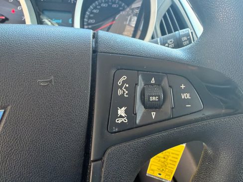 Used 2012 Chevrolet Equinox LS FWD image 16