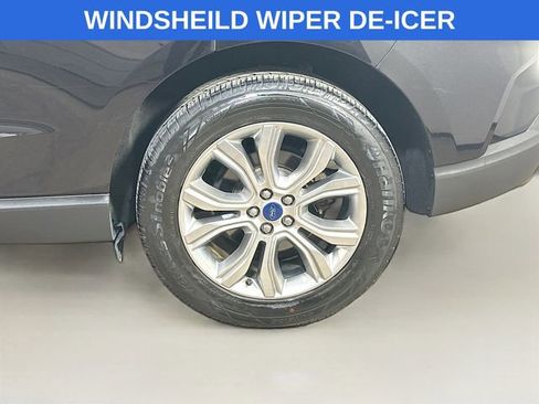 Certified 2019 Ford Edge Titanium w/ Cold Weather Package image 6