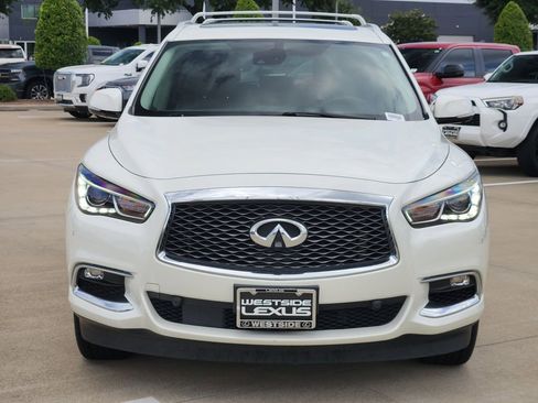 Used 2017 INFINITI QX60 FWD w/ Deluxe Technology Package image 2