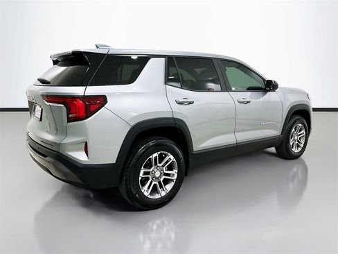 Used 2025 GMC Terrain Elevation image 7