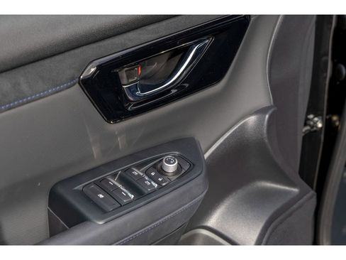 Certified 2025 Subaru Forester Limited image 20