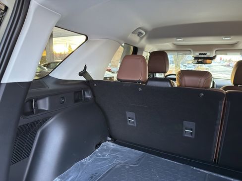 New 2025 Ford Bronco Sport Outer Banks w/ Sasquatch Outer Banks Package image 8