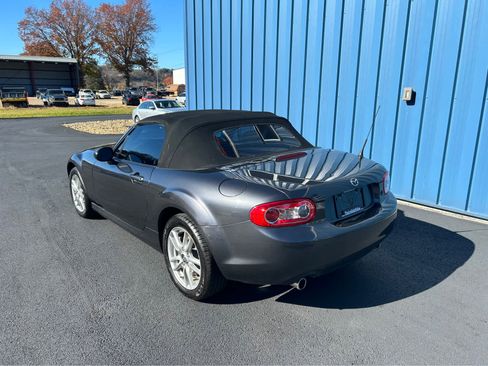 Used 2015 MAZDA MX-5 Miata Sport image 5