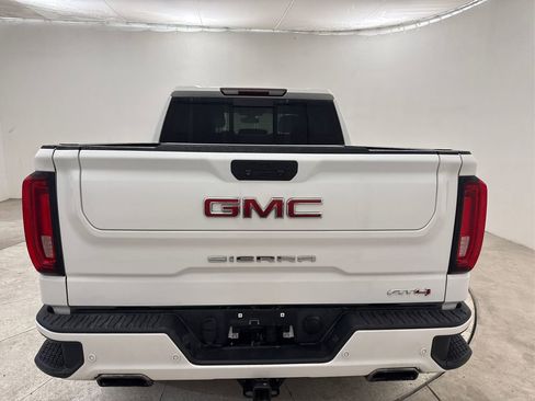 Used 2020 GMC Sierra 1500 AT4 w/ Off-Road Performance Package image 21