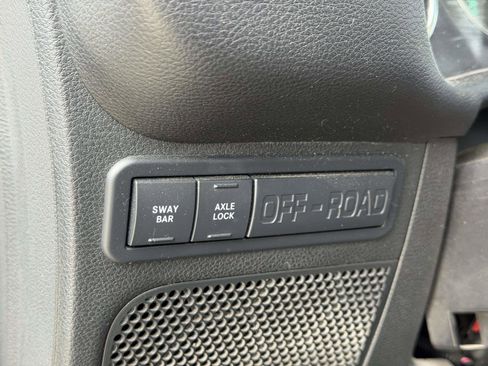 Used 2016 Jeep Wrangler Unlimited Rubicon w/ Dual Top Group image 16