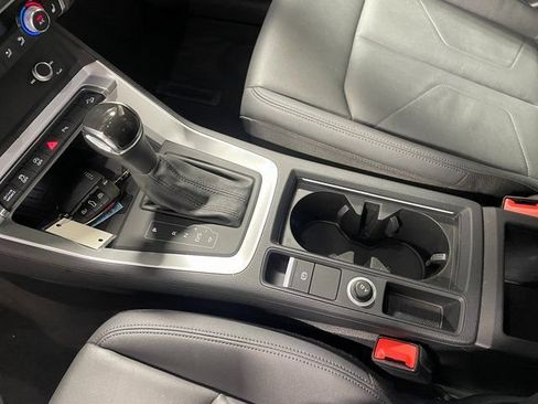 Used 2019 Audi Q3 2.0T Premium Plus AWD/4WD image 20