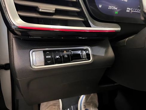 Used 2024 Buick Envision Preferred AWD/4WD image 22