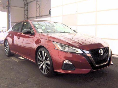 Used 2022 Nissan Altima 2.5 SR FWD image 4