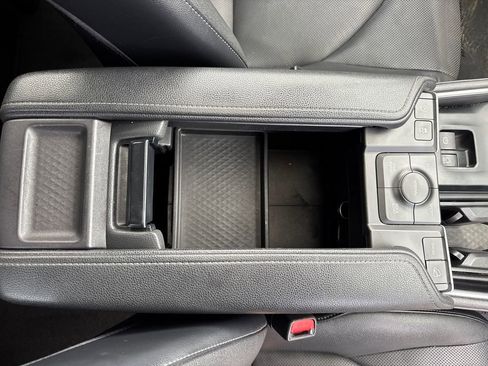 Used 2024 Toyota Grand Highlander AWD image 14