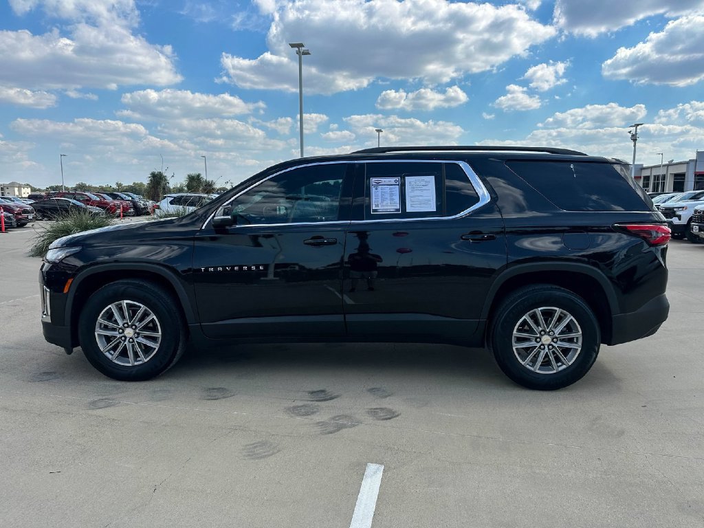 Used 2022 Chevrolet Traverse LT FWD image 6