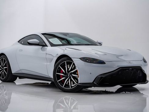 Used 2020 Aston Martin V8 Vantage Coupe image 1