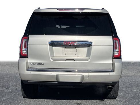 Used 2017 GMC Yukon Denali w/ Open Road Package image 25