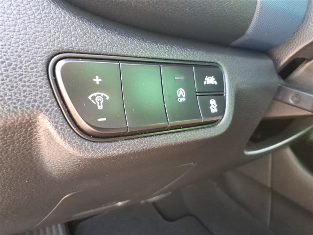 Used 2022 Kia Seltos S FWD image 21