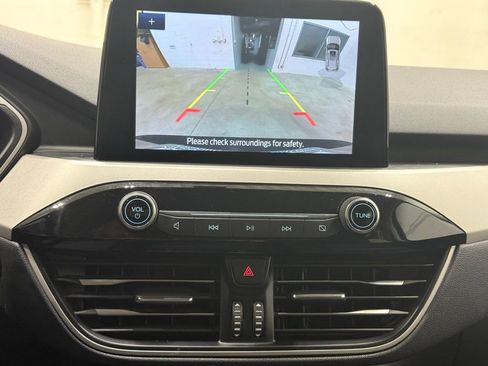 Used 2021 Ford Escape SEL image 26