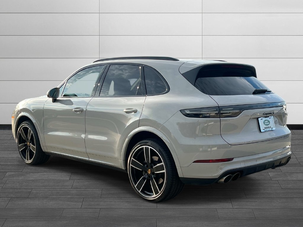 Used 2021 Porsche Cayenne S AWD/4WD image 3