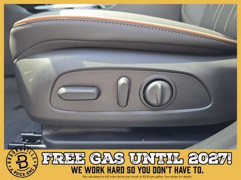 New 2026 Buick Envista Preferred FWD image 18