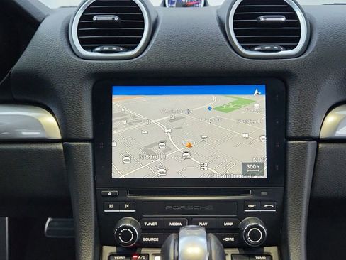 Used 2020 Porsche 718 Cayman S image 21