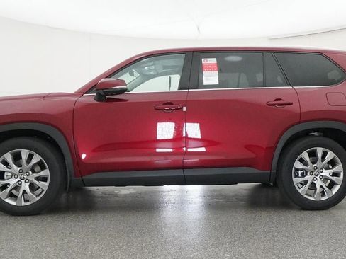 New 2026 Toyota Grand Highlander Limited AWD/4WD image 19
