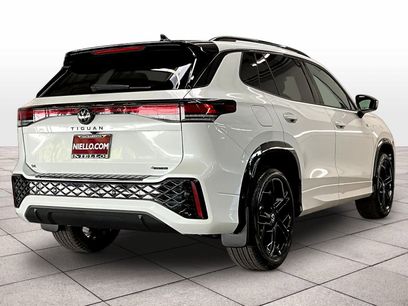 New 2026 Volkswagen Tiguan SE R-Line