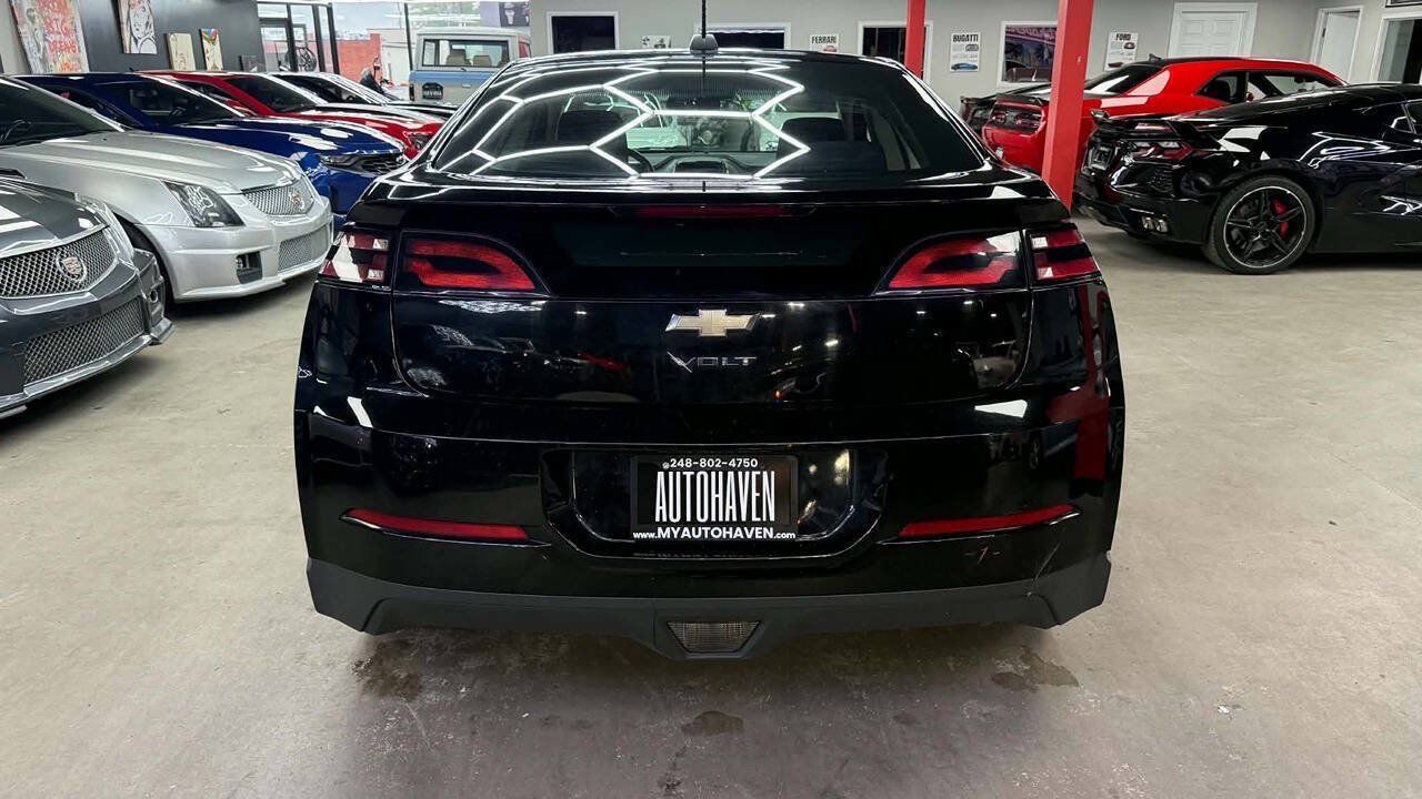 Used 2015 Chevrolet Volt FWD image 7