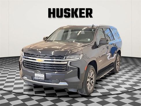 Used 2022 Chevrolet Tahoe LT w/ LT Signature Package image 6