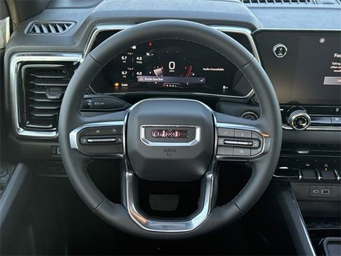 New 2026 GMC Canyon Elevation image 8