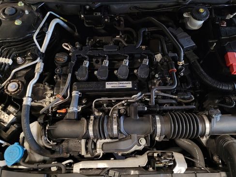 Used 2019 Honda Accord LX image 30