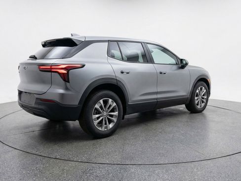 Used 2025 Chevrolet Equinox LT image 9