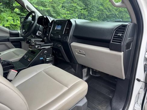 Used 2019 Ford F150 XL w/ Equipment Group 101A Mid AWD/4WD image 15