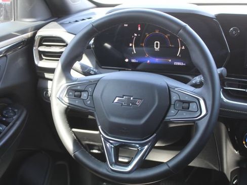 Used 2025 Chevrolet TrailBlazer ACTIV FWD image 18