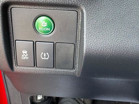 Used 2017 Honda HR-V EX-L image 15