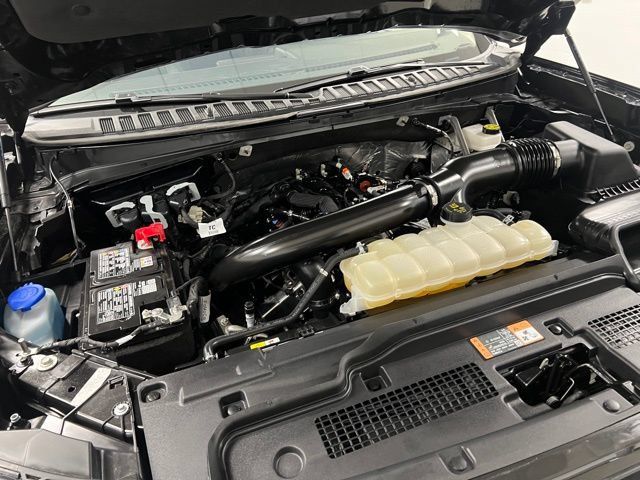 Used 2025 Ford Expedition Active AWD/4WD image 62