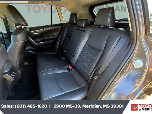 Used 2024 Toyota RAV4 XLE Premium image 19