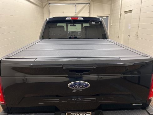 Used 2019 Ford F150 Lariat w/ Trailer Tow Package image 29