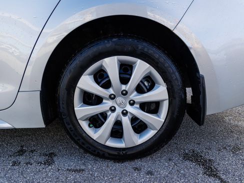 Used 2024 Toyota Corolla LE image 13