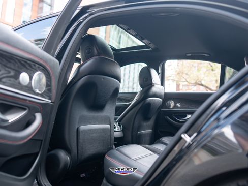 Used 2019 Mercedes-Benz E 53 AMG 4MATIC Sedan image 21