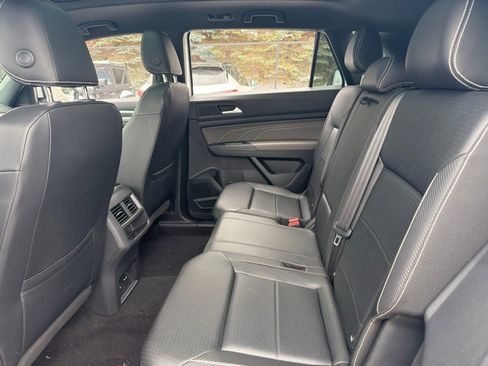 Used 2021 Volkswagen Atlas Cross Sport SEL image 36