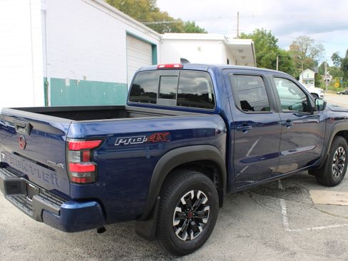 Certified 2022 Nissan Frontier PRO-4X w/ Technology Package AWD/4WD image 5