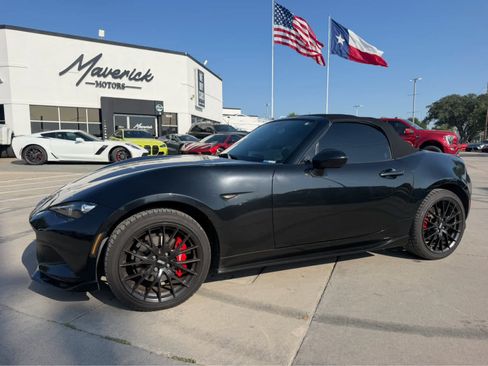 Used 2016 MAZDA MX-5 Miata Club w/ Brembo/BBS Package RWD image 1