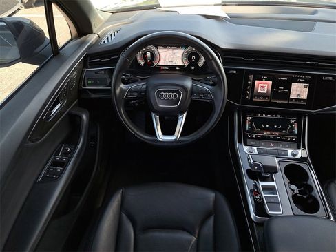 Used 2022 Audi Q7 3.0T Premium Plus w/ Premium Plus Package image 23