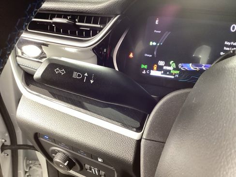 Used 2024 Jeep Grand Cherokee Trailhawk w/ Advanced Protech Group II image 24